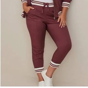 Maroon joggers
